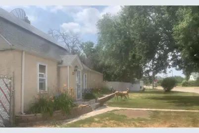 815 Hastings Avenue, Saint Paul Park, MN 55071 - Photo 1
