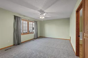 2909 Devonshire Cir, Woodbury, MN 55125 - Photo 19