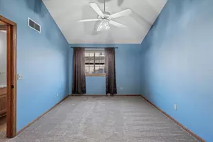 2909 Devonshire Cir, Woodbury, MN 55125 - Photo 23