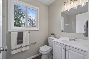 2129 Tamarin Trail, Golden Valley, MN 55427 - Photo 47