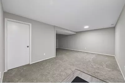 2129 Tamarin Trail, Golden Valley, MN 55427 - Photo 25