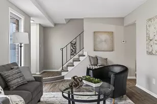 2129 Tamarin Trail, Golden Valley, MN 55427 - Photo 9