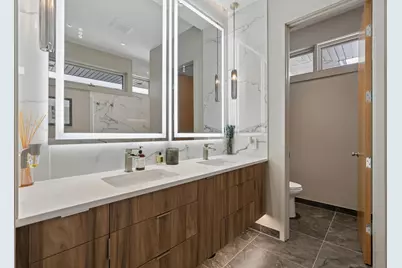 2864 Irving Avenue S, Minneapolis, MN 55408 - Photo 33