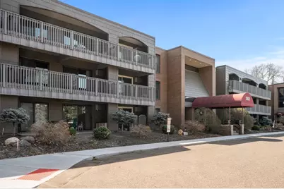 2800 Hamline Avenue N #303, Roseville, MN 55113 - Photo 27