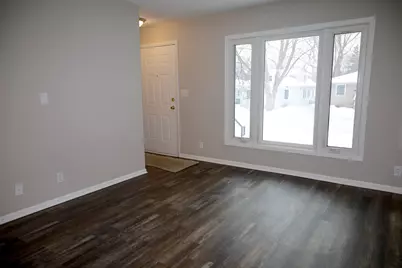 3549 Kyle Avenue N, Crystal, MN 55422 - Photo 11