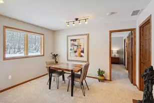 18719 Clear View Dr, Minnetonka, MN 55345 - Photo 45