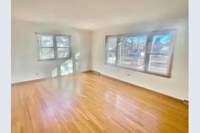 1885 3rd Street E, Saint Paul, MN 55119 - Photo 3