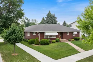 109 Pine Ave N, Canby, MN 56220 - Photo 3