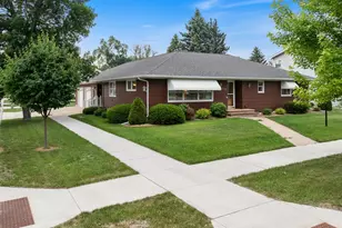 109 Pine Ave N, Canby, MN 56220 - Photo 5