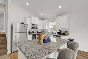 39626 Fallbrook Ave, North Branch, MN 55056 - Photo 9