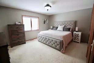 915 Hemlock Ct, Breckenridge, MN 56520 - Photo 37