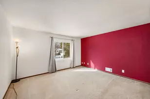 13813 James Ave S, Burnsville, MN 55337 - Photo 9