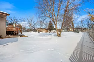 13813 James Ave S, Burnsville, MN 55337 - Photo 21