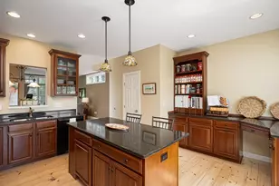 1385 Eustis St, Saint Paul, MN 55108 - Photo 11