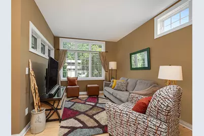 1385 Eustis Street #C, Saint Paul, MN 55108 - Photo 7