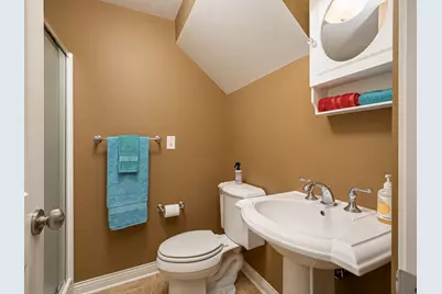 1385 Eustis Street #C, Saint Paul, MN 55108 - Photo 27