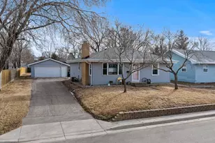 409 S 2nd St, Marshall, MN 56258 - Photo 1