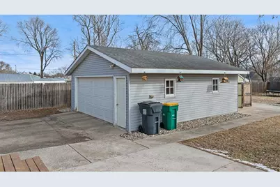 409 S 2nd Street, Marshall, MN 56258 - Photo 13