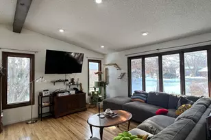 520 Lake Summit Ct, Shoreview, MN 55126 - Photo 9