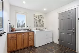 925 Sadies Ln, Hudson, WI 54016 - Photo 31