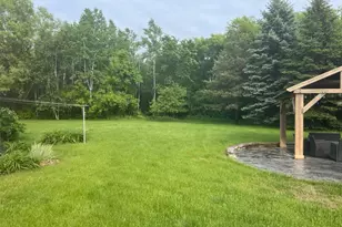 925 Sadies Ln, Hudson, WI 54016 - Photo 13