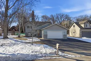 909 4th Ave E, Sartell, MN 56377 - Photo 1