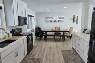 742 Shorewood Dr, Detroit Lakes, MN 56501 - Photo 5