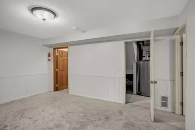 6913 Edenvale Boulevard, Eden Prairie, MN 55346 - Photo 31