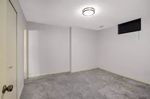 6913 Edenvale Blvd, Eden Prairie, MN 55346 - Photo 37