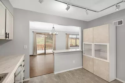 6913 Edenvale Boulevard, Eden Prairie, MN 55346 - Photo 17