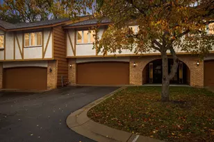 6913 Edenvale Blvd, Eden Prairie, MN 55346 - Photo 37