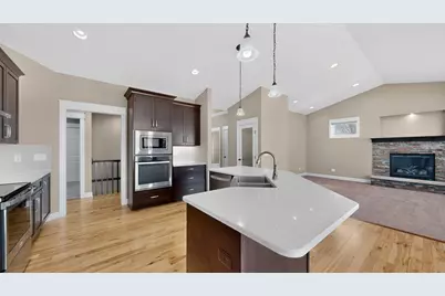 1504 Century Corner Lane NE, Rochester, MN 55906 - Photo 7