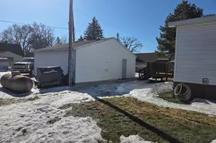 204 E 4th St, Donnelly, MN 56235 - Photo 7