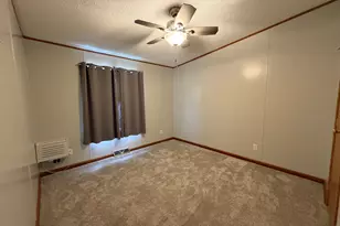204 E 4th St, Donnelly, MN 56235 - Photo 15