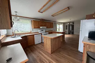 204 E 4th St, Donnelly, MN 56235 - Photo 11