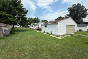 204 E 4th St, Donnelly, MN 56235 - Photo 5