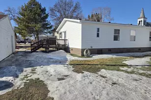 204 E 4th St, Donnelly, MN 56235 - Photo 7
