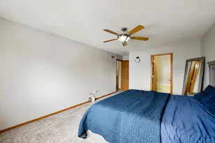 8622 Savanna Oaks Bay, Woodbury, MN 55125 - Photo 19