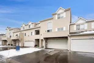 8622 Savanna Oaks Bay, Woodbury, MN 55125 - Photo 3