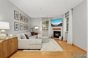 379 Frederick Cir, Hastings, MN 55033 - Photo 3