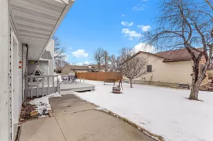 1005 9th St SE, Waseca, MN 56093 - Photo 37