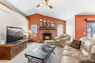 1005 9th St SE, Waseca, MN 56093 - Photo 11