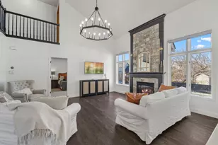 8674 Jody Cir S, Cottage Grove, MN 55016 - Photo 3