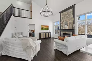 8674 Jody Cir S, Cottage Grove, MN 55016 - Photo 11