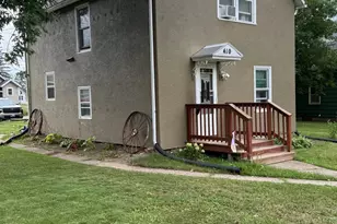 410 N 6th St, Keewatin, MN 55753 - Photo 3