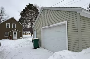 410 N 6th St, Keewatin, MN 55753 - Photo 5