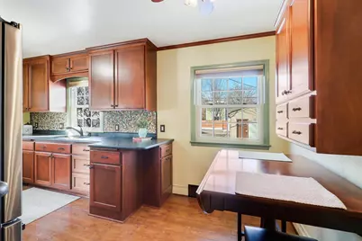 3424 Yosemite Avenue S, Saint Louis Park, MN 55416 - Photo 9