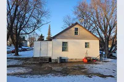 421 1st Street SE, Pelican Rapids, MN 56572 - Photo 11