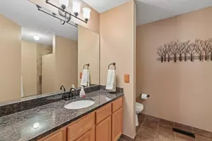 3660 Gershwin Cir N, Oakdale, MN 55128 - Photo 15
