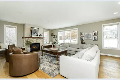 1105 Greystone Lane SW, Rochester, MN 55902 - Photo 5